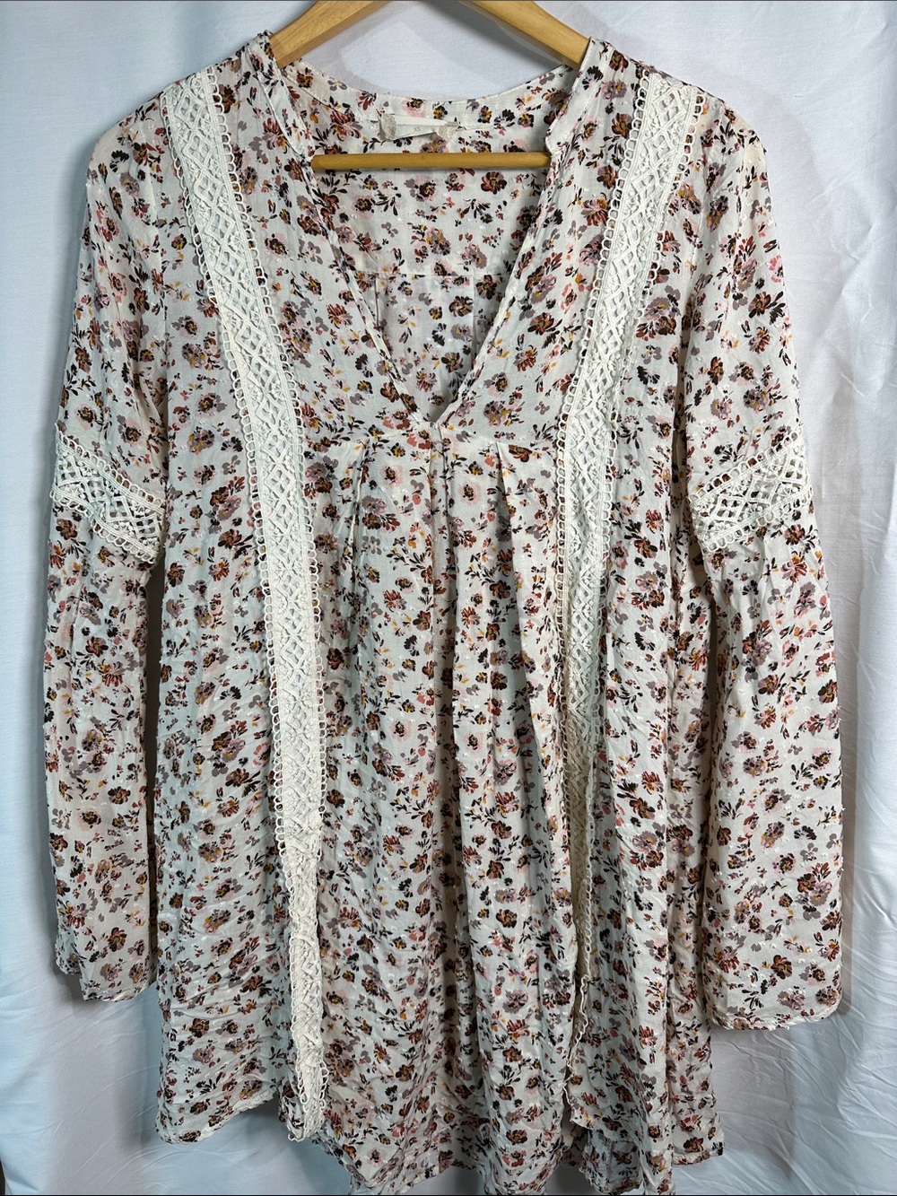 Lace-Trim Floral Cream with Rust Dress